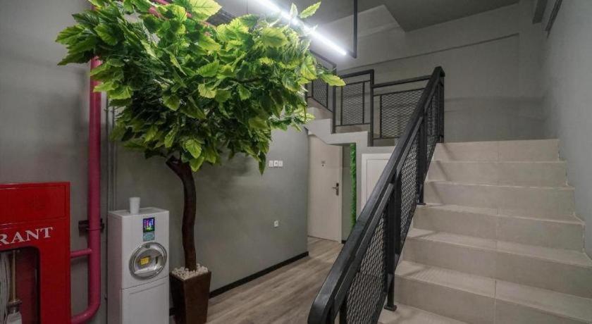 Oyo 568 Rajawali Homestay Palembang Esterno foto